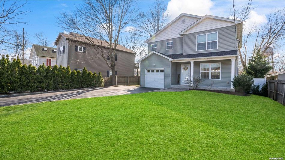 Image 1 of 31 for 70 River Avenue in Long Island, Patchogue, NY, 11772