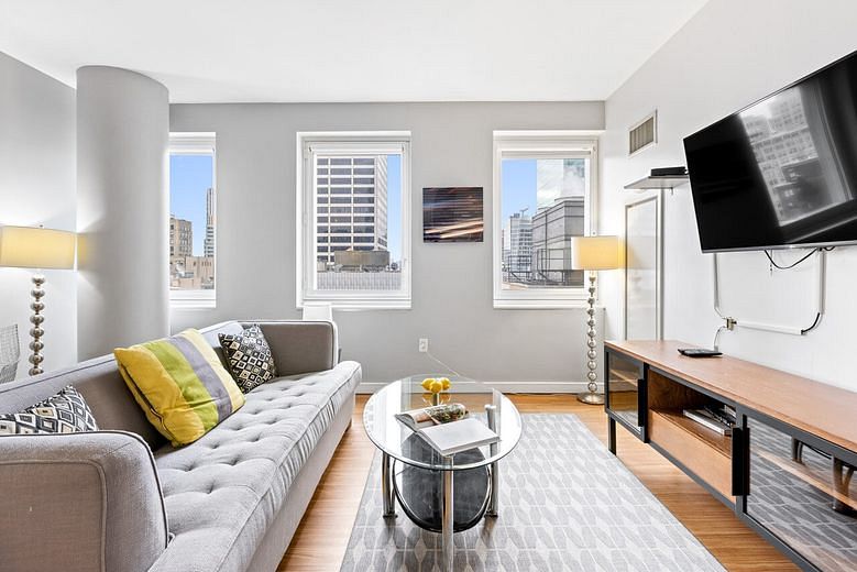 70 West 45th Street #30D