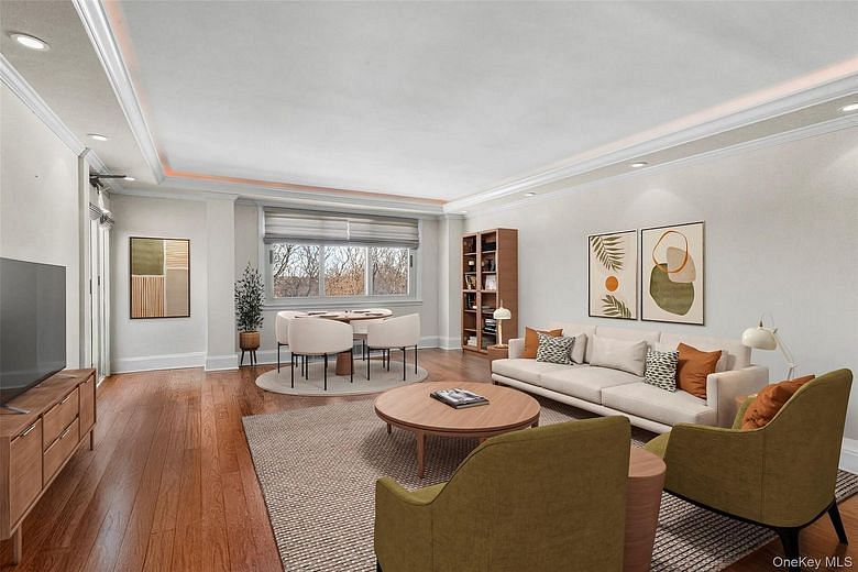701 Pelham Road #5M