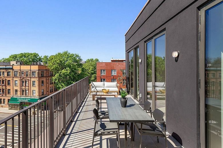 701 Prospect Place #502