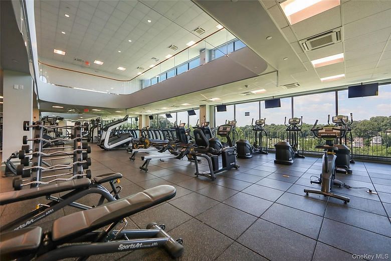 701 Ridge Hill Boulevard #10I