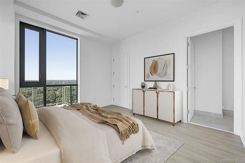 701 Ridge Hill Boulevard #PHB