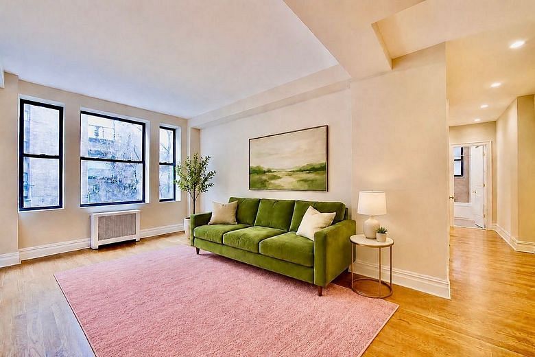 706 Riverside Drive #2B