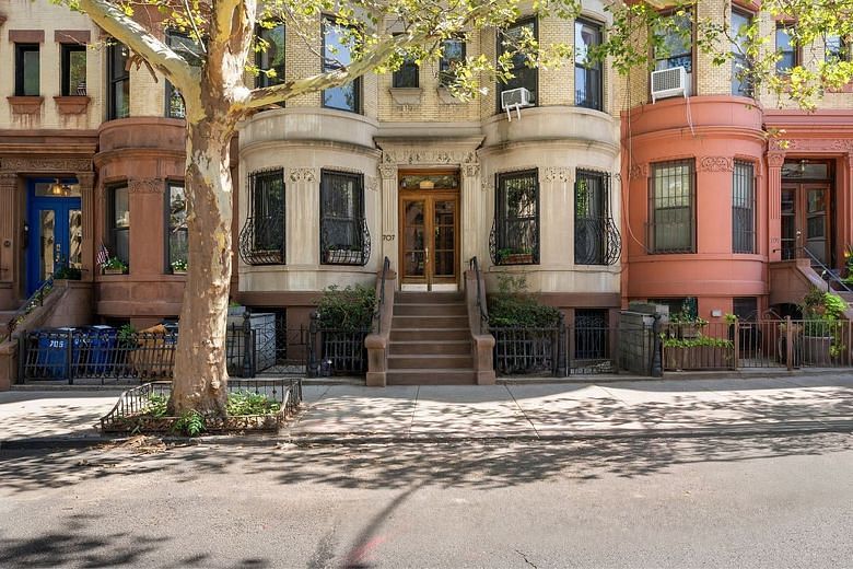 707 Carroll Street #4R