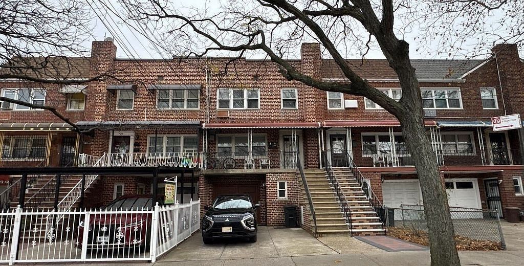707 East 81st Street