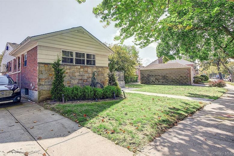 71-27 172nd Street #171st stre