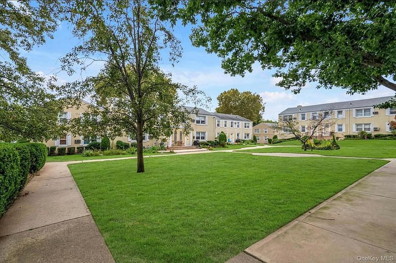71-32 Little Neck Parkway #148B