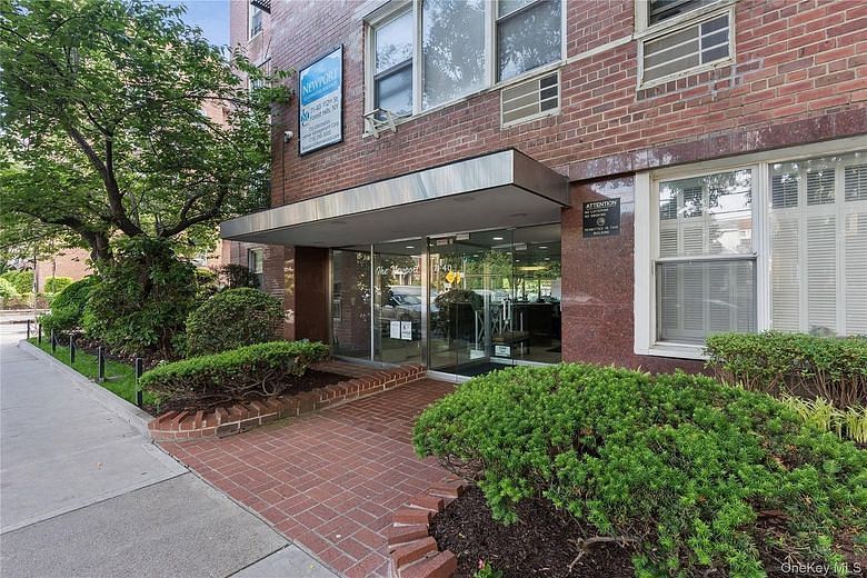 71-40 112th Street #106