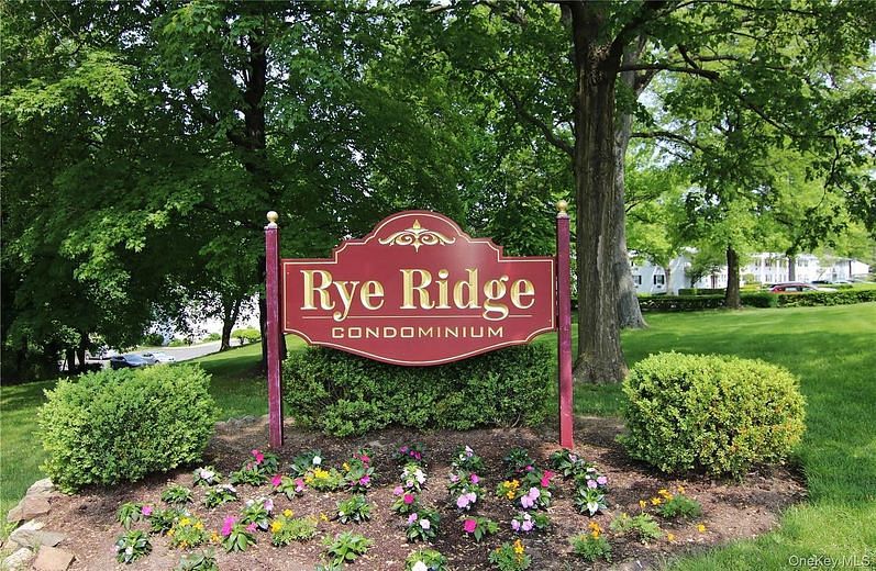 71 Avon Circle #D