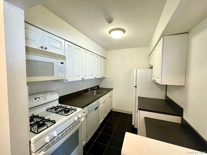 71 Pointe Circle S #71