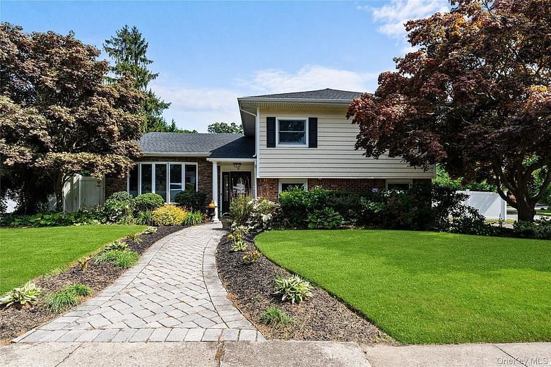 71 Roosevelt Drive
