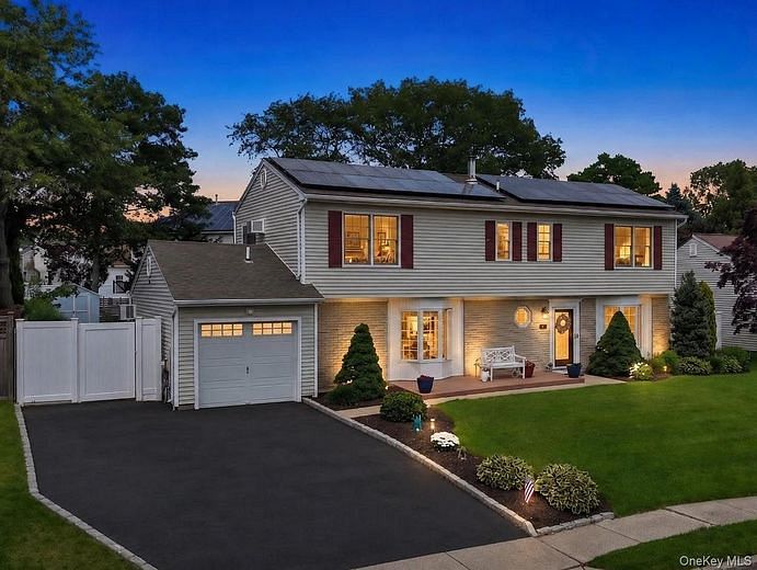 71 Singingwood Drive