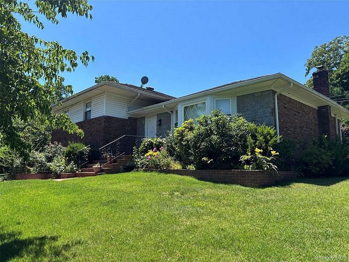 71 Willits Road