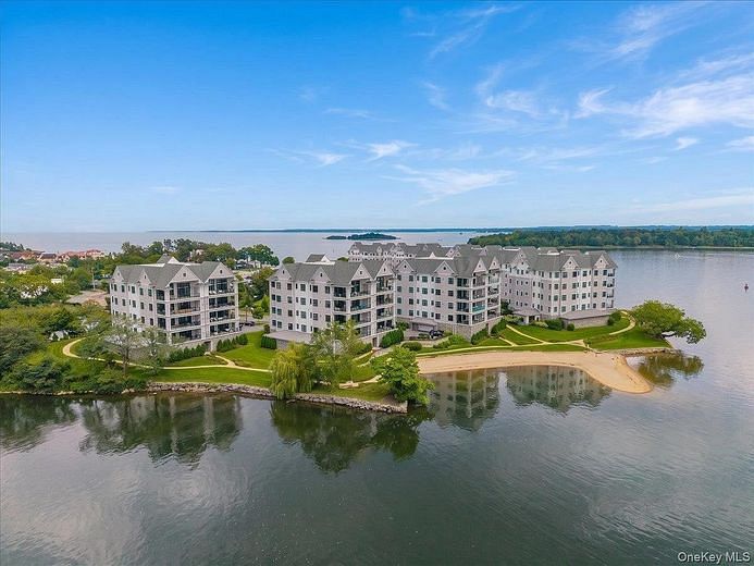 710 Davenport Avenue #7