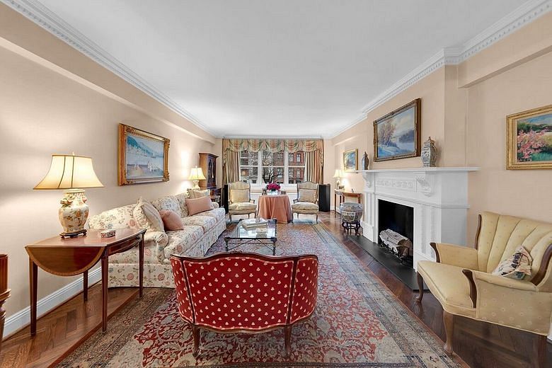 710 Park Avenue #2A