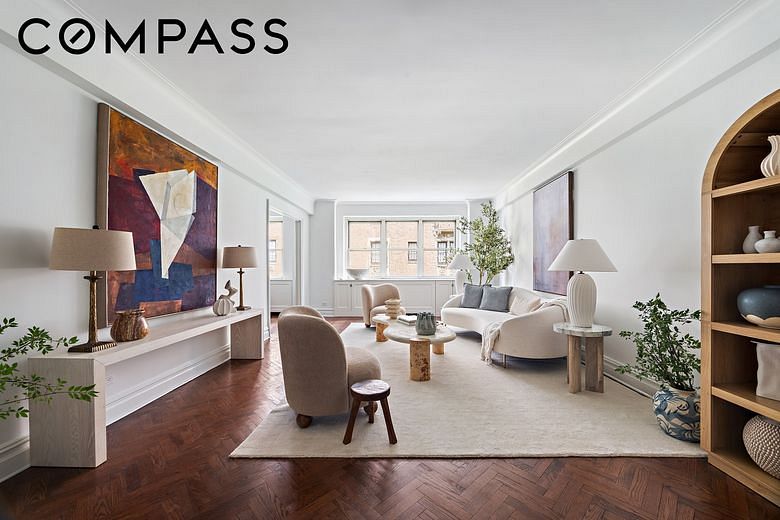 710 Park Avenue #6D