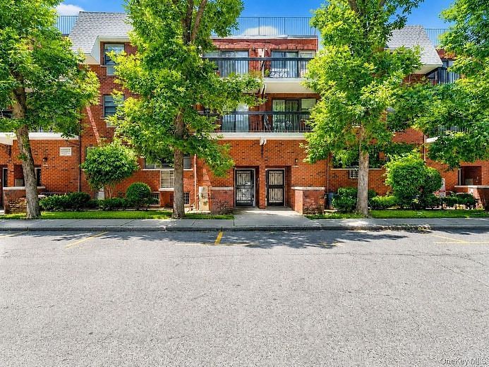 7108 Sutton Place #1