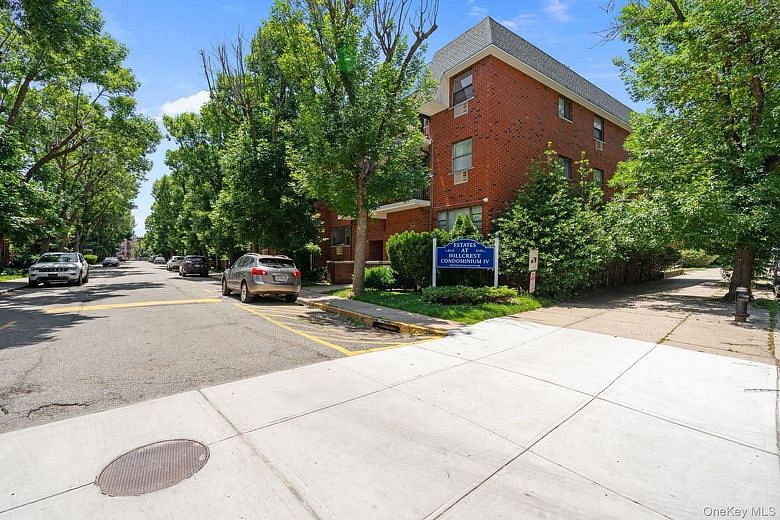 7108 Sutton Place #1