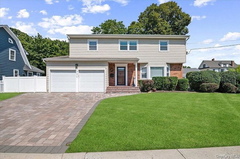 711 Koelbel Court