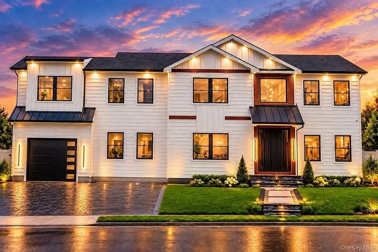712 Bach Court