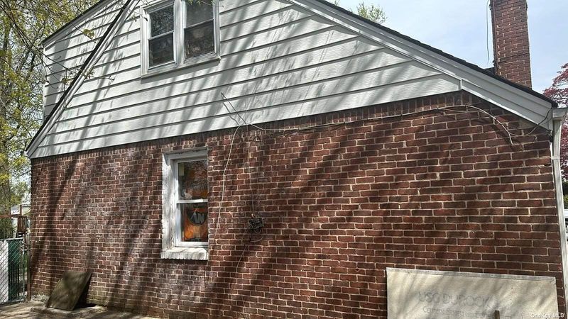 Image 1 of 1 for 712 Campus Street in Long Island, Uniondale, NY, 11553