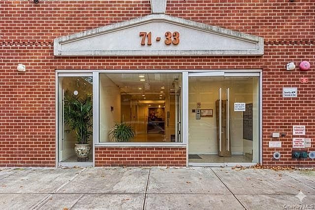 7133 162nd Street #4B