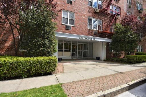 Image 1 of 12 for 80 William Street #3F in Westchester, Mount Vernon, NY, 10552