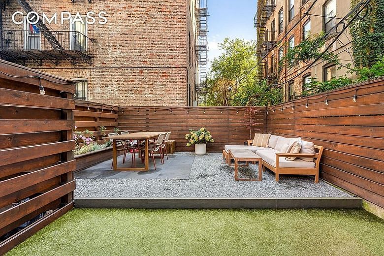 714 Jefferson Avenue #2B