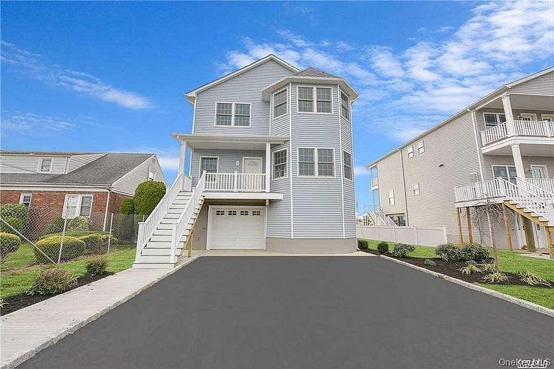 718 Guy Lombardo Avenue