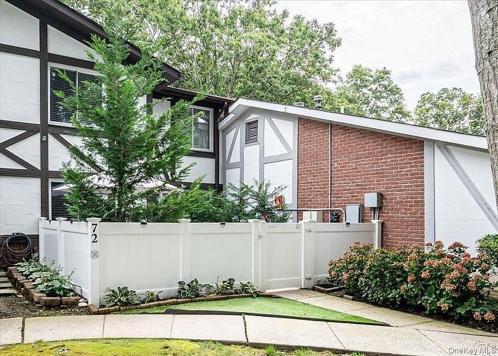 72 Birchwood Road #72