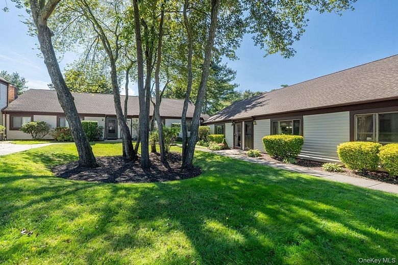 72 Gauguin Court Gauguin Court #72