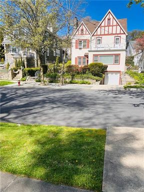 Image 1 of 28 for 72 Sycamore Avenue in Westchester, Mount Vernon, NY, 10553