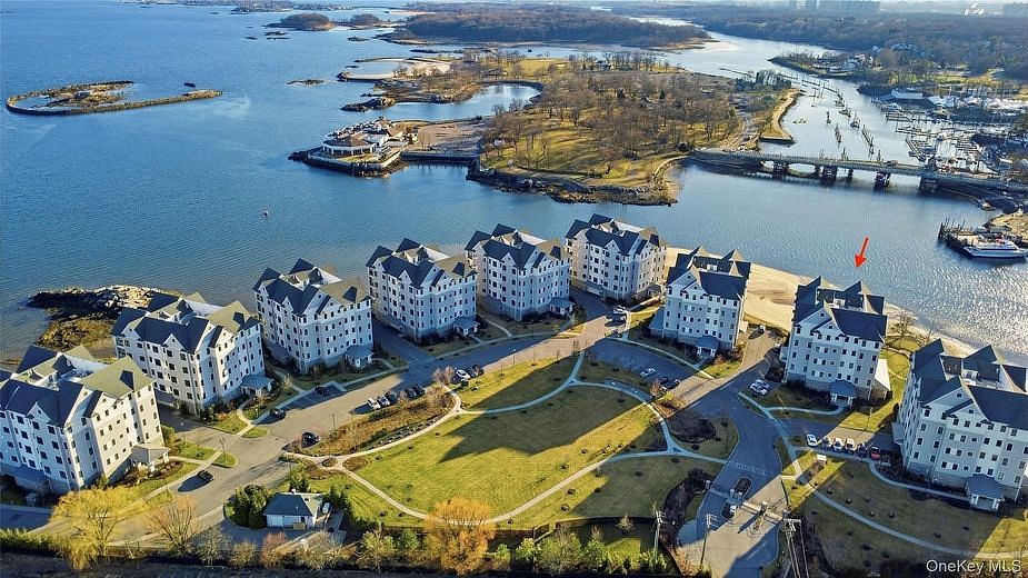 720 Davenport Avenue #1