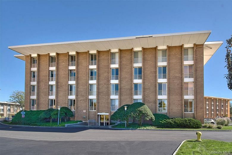 720 Milton Road #4C West