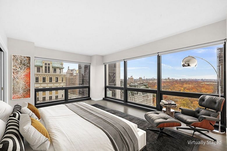 721 Fifth Avenue #33G