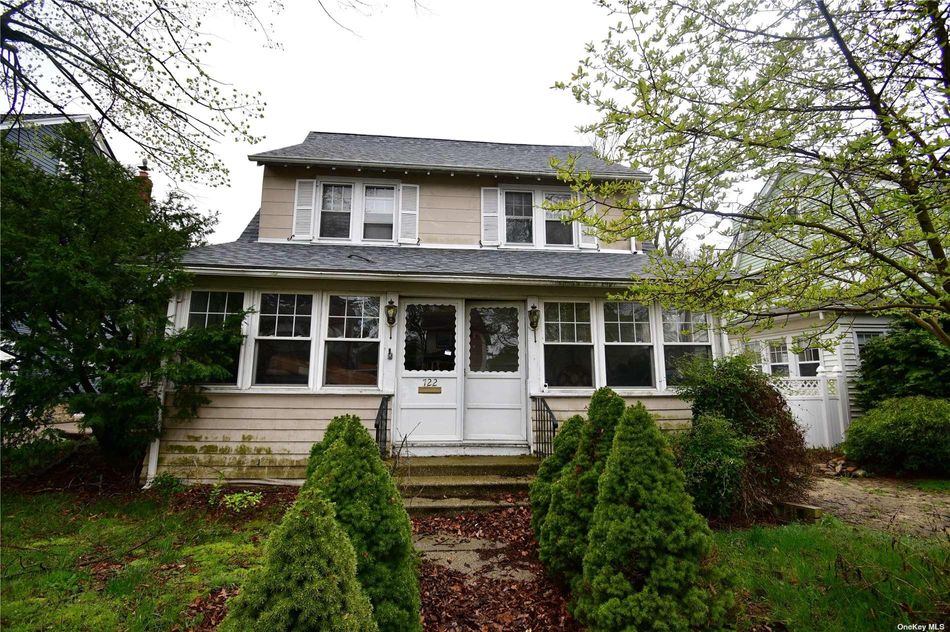Image 1 of 6 for 722 Silver Lake Place in Long Island, Baldwin, NY, 11510