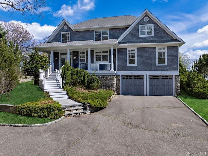 7225 Nassau Point Road