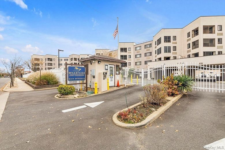 725 Miller Avenue #106