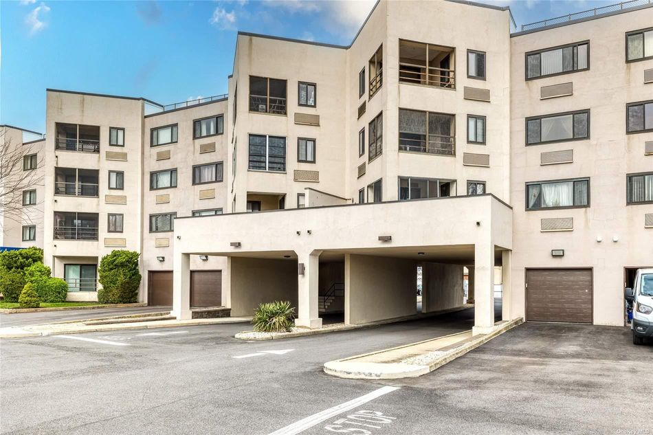 Image 1 of 36 for 725 Miller Avenue #217 in Long Island, Freeport, NY, 11520
