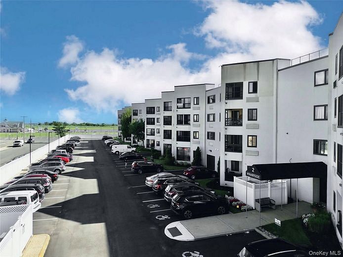 725 Miller Avenue #220