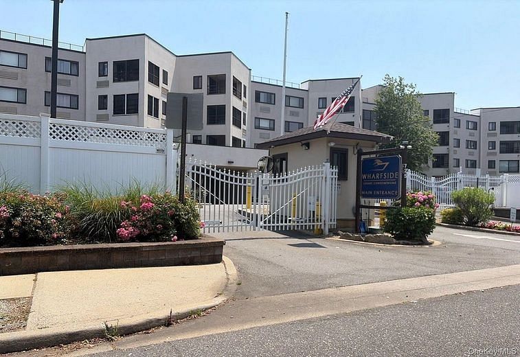 725 Miller Avenue #238