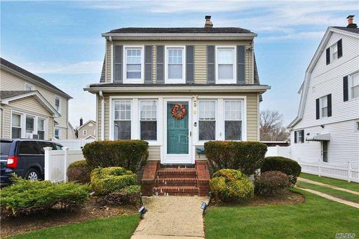 Image 1 of 20 for 6 Eton Street in Long Island, Valley Stream, NY, 11581