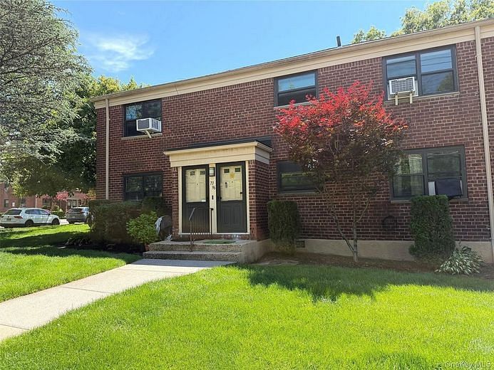 73-96 Springfield Blvd #2nd floor