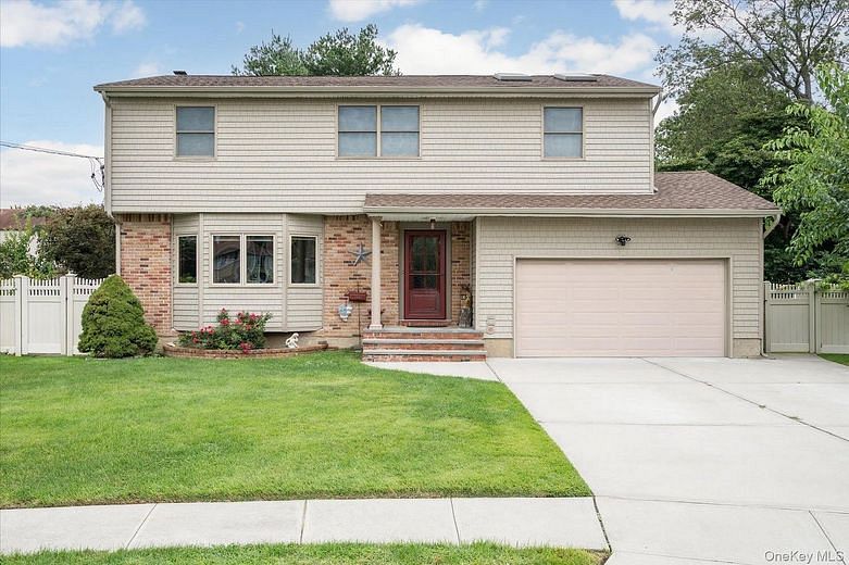 73 Anndom Court