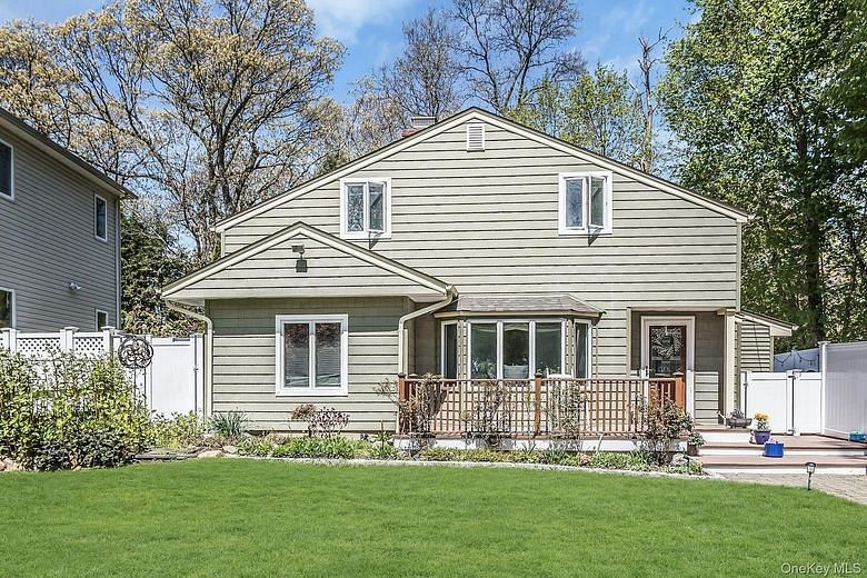 73 Bellecrest Avenue