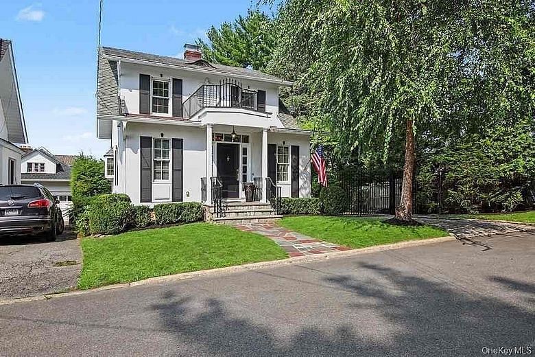 73 Clinton Avenue