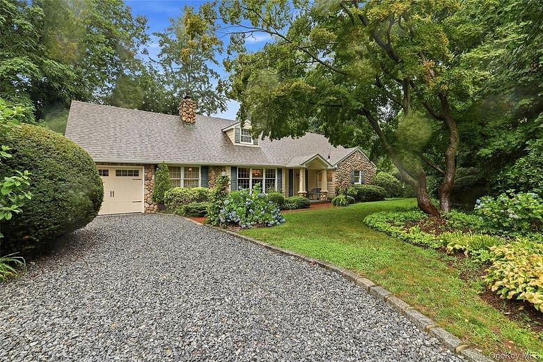 73 Cove Road