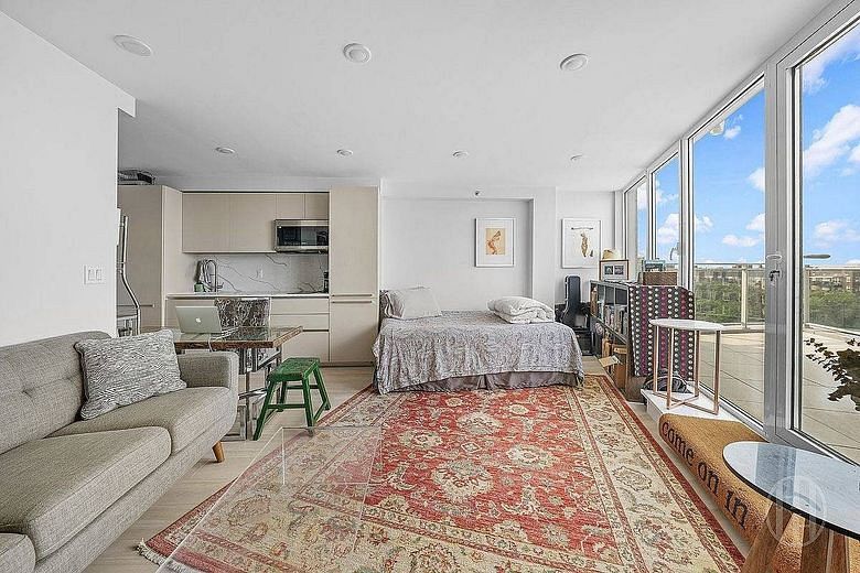 733 Ocean Parkway #8A