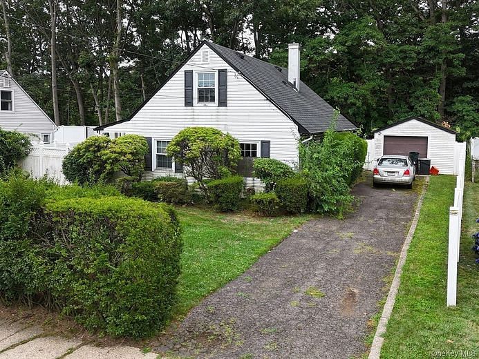 734 Nightingale Road