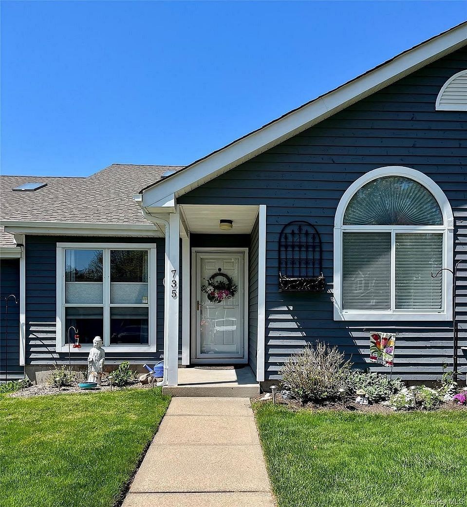 735 Spring Lake Drive